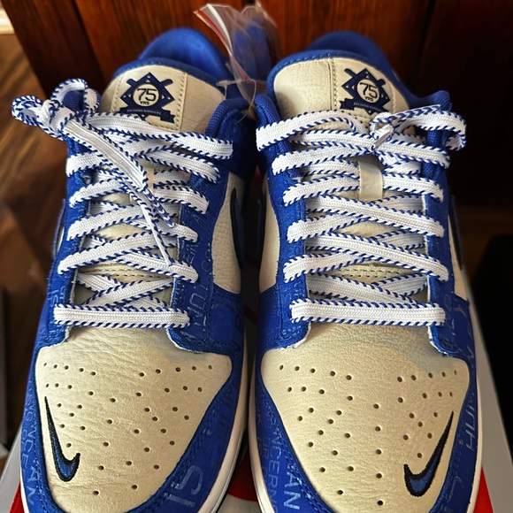 Nike Dunk Low ‘Jackie Robinson’ - Picture 5 of 11